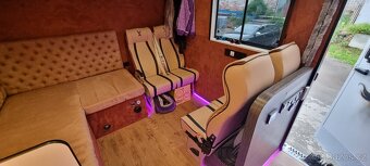 Iveco prepravnik na koně - 9