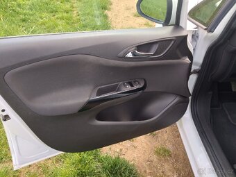Opel Corsa E 1.4 66kw 2016 - 9