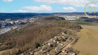 Prodej chaty se zahradou k rodinné rekreaci v Kuřimi - 9