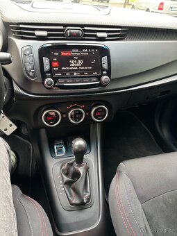 Alfa Romeo Giulieta Sprint 2.0. jtdm 129 kw - 9