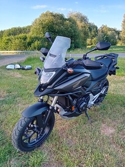 Honda NC 750 X - 3.100 km - 9