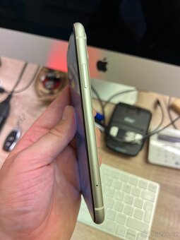 Apple iPhone 11 Bílá 128GB 100% Záruka - 9