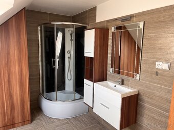 Rodinný dům 138m2, pozemek 427 - 9