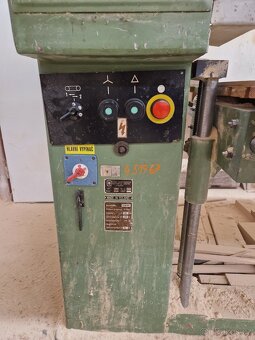 Vybavení truhlářské dílny-formátka,protahovačka.. - 9