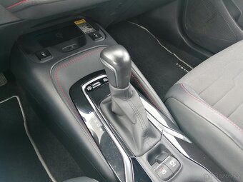 Toyota Corolla 1.8 Hybrid Premium - 9