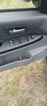 Suzuki SX4 - 9