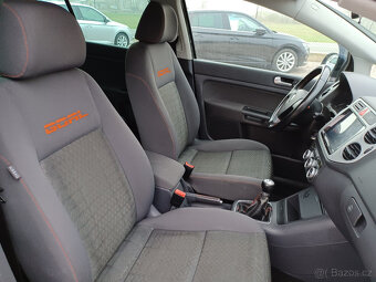 VW Golf + 1,9TDi GOAL,17 alu, - 9