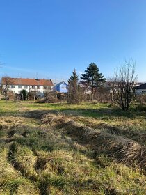 Prodej stavebního pozemku 994 m² - 9