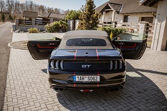 Mustang GT 5.0 V8 Convertible, Premium, Performance Pack - 9