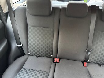 Land Rover Freelander 2, 2.2 TD4 S (118 kW), 4x4 - 9