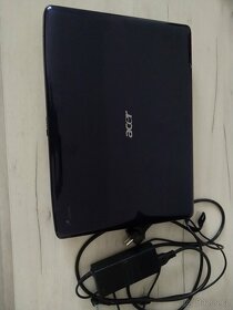 Acer Aspire 7530 17" - 9