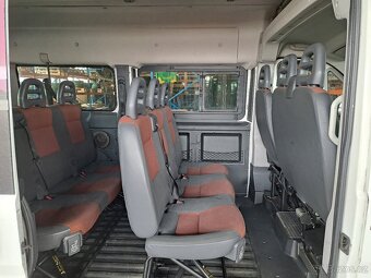 Minibus - 9