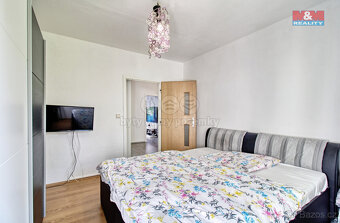 Prodej bytu 3+1, 74 m², Teplice, ul. Pod hvězdárnou - 9