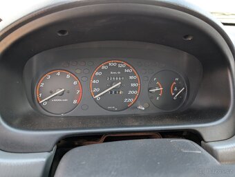 Honda CR-V 2.0 benzín - 9