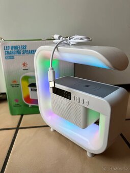 Budík s Bluetooth reproduktorem a bezdrátovým nabíjením - 9