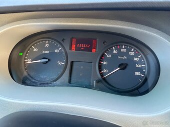 Renault Master 2.5 dCi - plachtová nástavba - 9