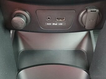 Hyundai I30 1.6 i , 88 kW benzín, 2012 - 9