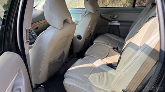 Volvo XC90 7 míst - 9