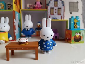 králíček Miffy s rodinou- set narozeninová párty - 9