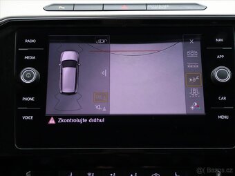 Volkswagen Passat 2,0 TDI 176kW 4M DSG Highline (2018) - 9