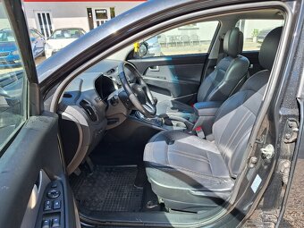Kia Sportage 1.6 GDi 99KW S.Kniha , Panorama - 9