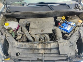 Ford Fusion 1,4 i 16V - 9