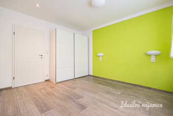 Pronájem bytu 3+1, Botevova, Modřany, 24900 Kč/měs, 72 m2 - 9