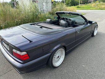 Bmw 320i cabriolet - 9
