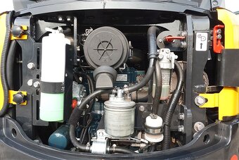 Minibager YUCHAI U17 Premium 1720 kg - 9