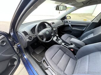 Škoda Octavia 2 1.9 TDi 77KW Elegance ČR - 9