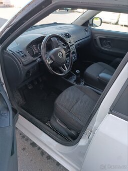ŠKODA FABIA II ROK 2014 1.2TSI 63KW 1 MAJITEL PLNÁ VÝBAVA - 9