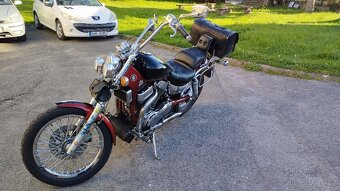 Suzuki Intruder 1400 - 9