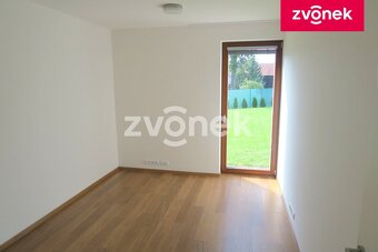Luxusní vila Zlín - Příluky, velká zahrada, garáž - 9