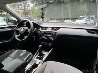Škoda Octavia 1.6TDI 66kW klimatizace el.okna nové ČR - 9