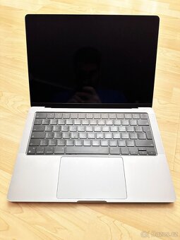 MacBook Pro 14" M1 Pro (2021) - 16GB/512GB - 9