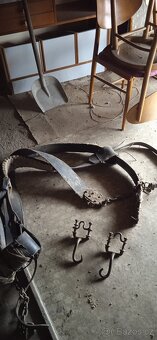 Prodám chomouty,podušky ,postroje - 9