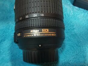 Nikon D5100, 2 objektivy, blesk a příslušenství - 9