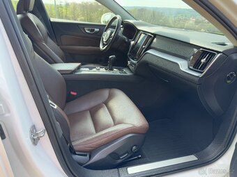Volvo V60 2.0 D4 Momentum 140kW 2019 odpočet DPH - 9