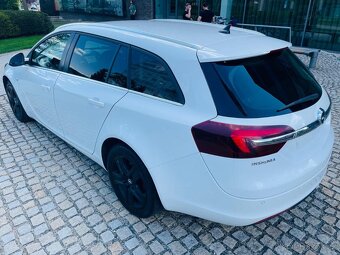 Opel Insignia 2.0D 103KW MANUÁL VÝHŘEV SERVISKA BEZ AD BLUE - 9