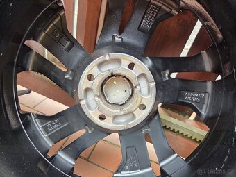 ORIGINAL ALU KOLA PEUGEOT 2008 GT s PNEU MICHELIN 215/55R17 - 9