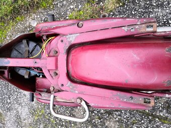 Jawa 250 559, panelka, ČZ - 9