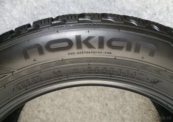4x -- 235/55 R18 Zimní pneu Nokian WR SUV 3 -- - 9