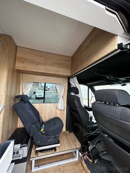 Obytný Renault master 2.5dci - 9