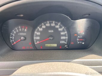 Kia Cerato - 9