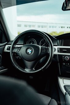 BMW E91 320d LCI Xenon, Navi, sport - 9