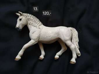 SCHLEICH koně a pejsci - 9