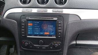 Ford S-Max m.2014 jen 180.000km - 9