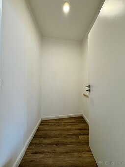 Pronájem byty 2+kk, 40 m2 - Praha - Libeň, ev.č. L1398 - 9