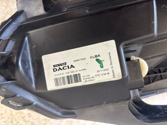 Přední pravé a levé led světlo Dacia Sandero 3 - 9