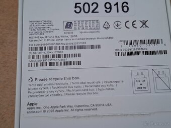 Zánovní iPhone 16e 128 GB bílý + příslušenství - 9